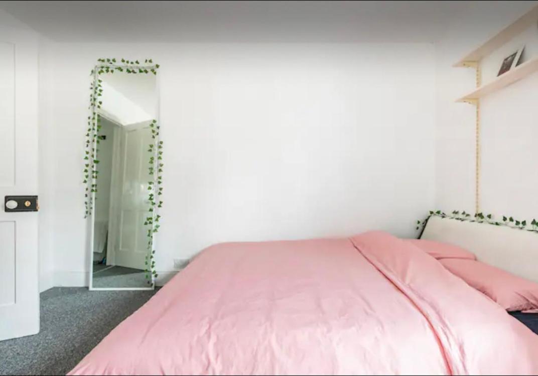 Center Spacious Bedrooms Homestay